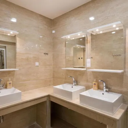Vikendica Free Bird - Bed In Five Bed Mixed 4 Dubrovnik