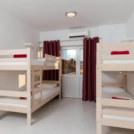 Free Bird - Bed In Five Bed Mixed 4 Vikendica Dubrovnik