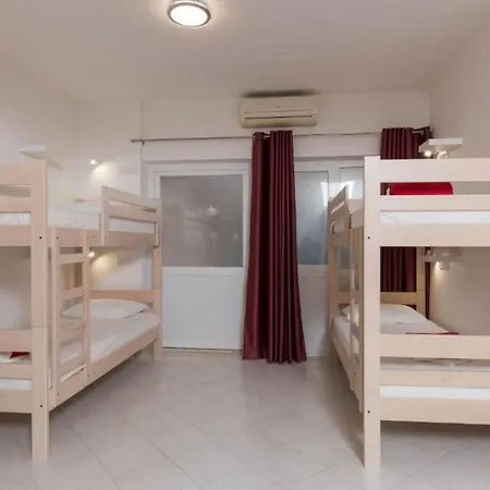 Vikendica Free Bird - Bed In Five Bed Mixed 4