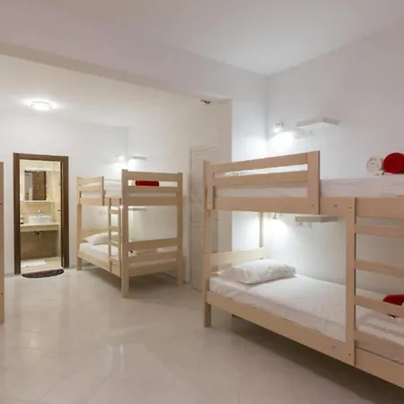 Vikendica Free Bird - Bed In Five Bed Mixed 4